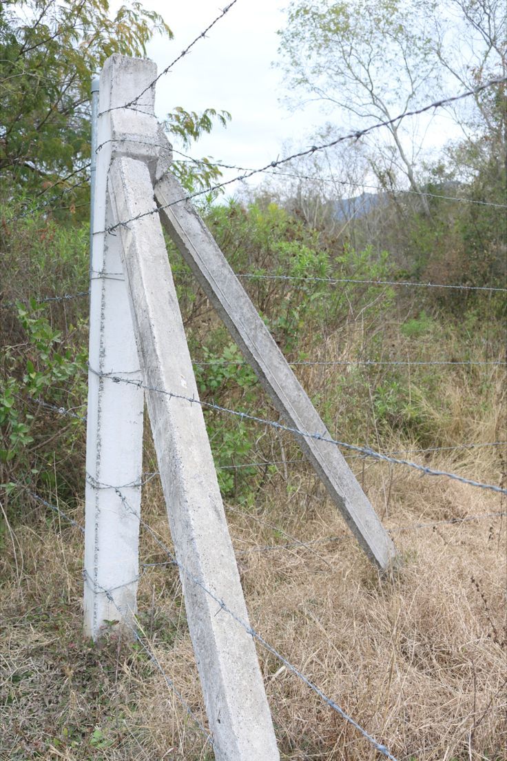 Poste Ganadero